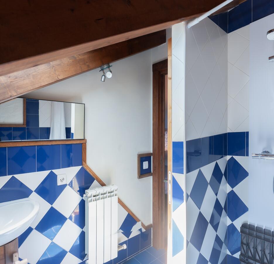 Albergue A'Noguera Castiello de Jaca Exteriér fotografie